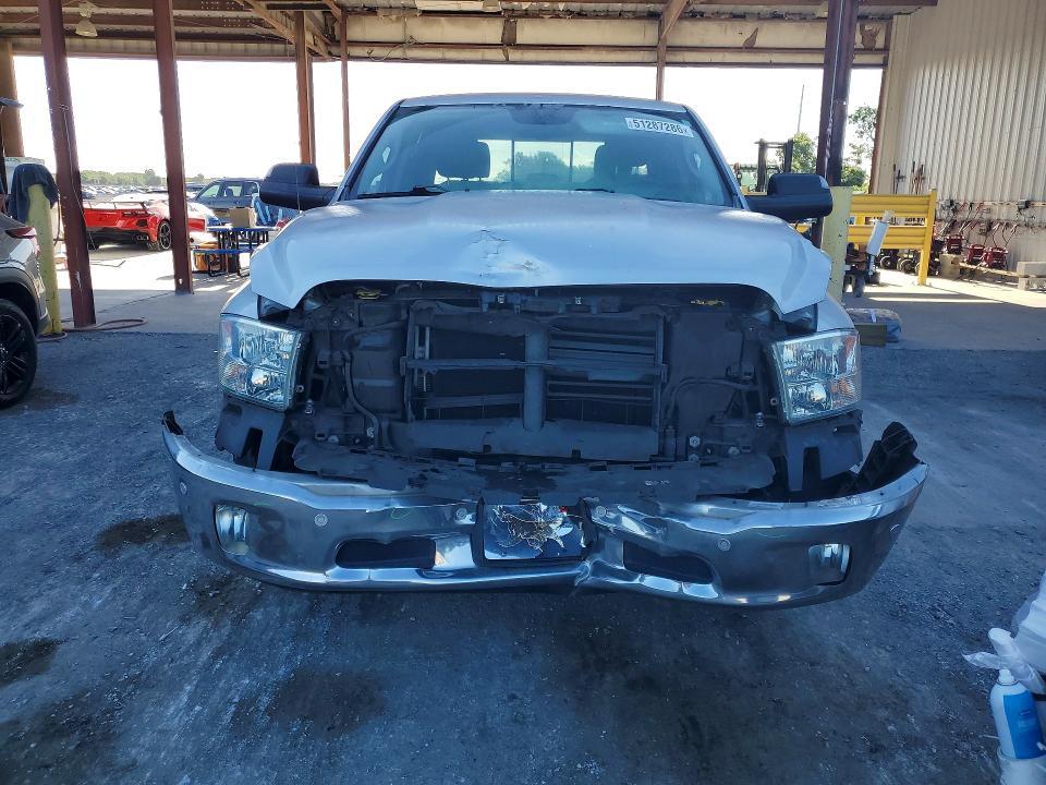 2016 Dodge RAM 1500 SLT