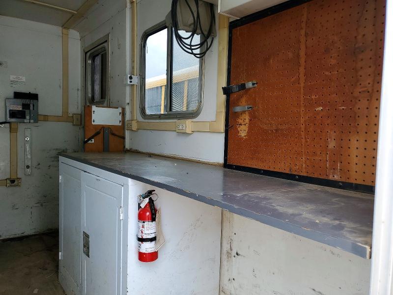 2006 Pelsue Fiber Optic Splicing Trailer