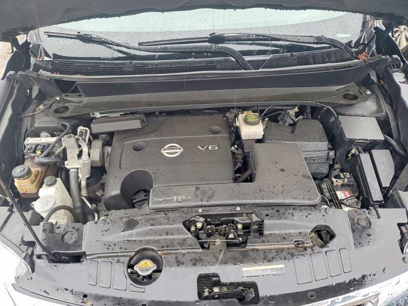 2015 Nissan Pathfinder sl