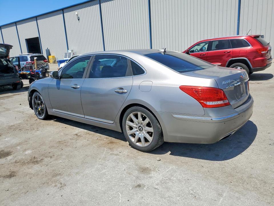 2012 Hyundai Equus Signature