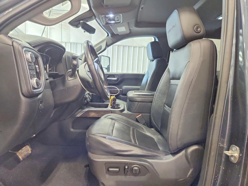 2020 GMC Sierra K2500 Denali