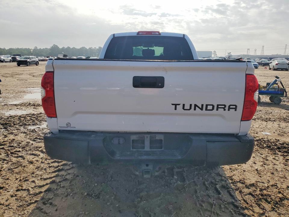 2016 Toyota Tundra SR
