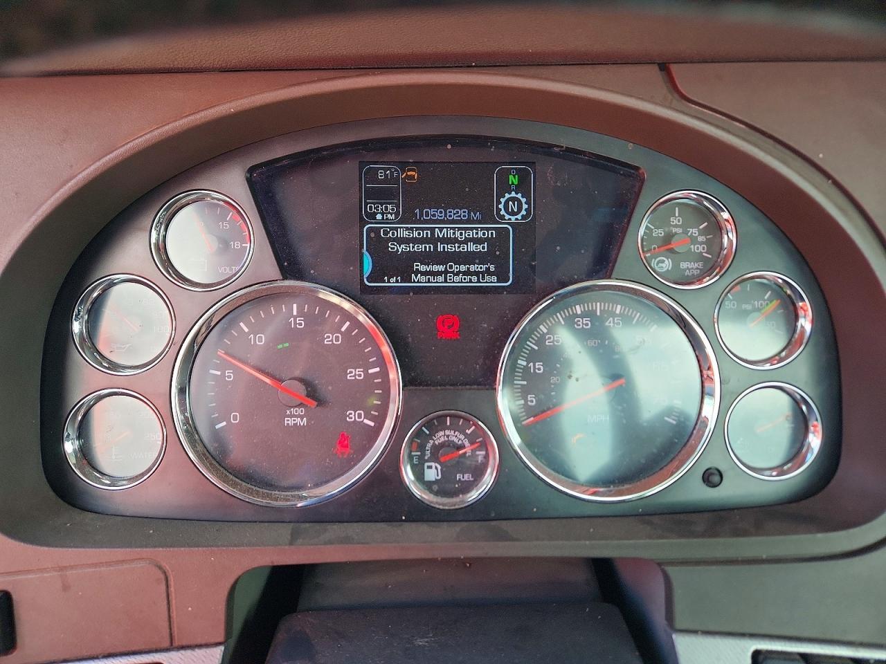 2019 Kenworth T680 Semi Truck