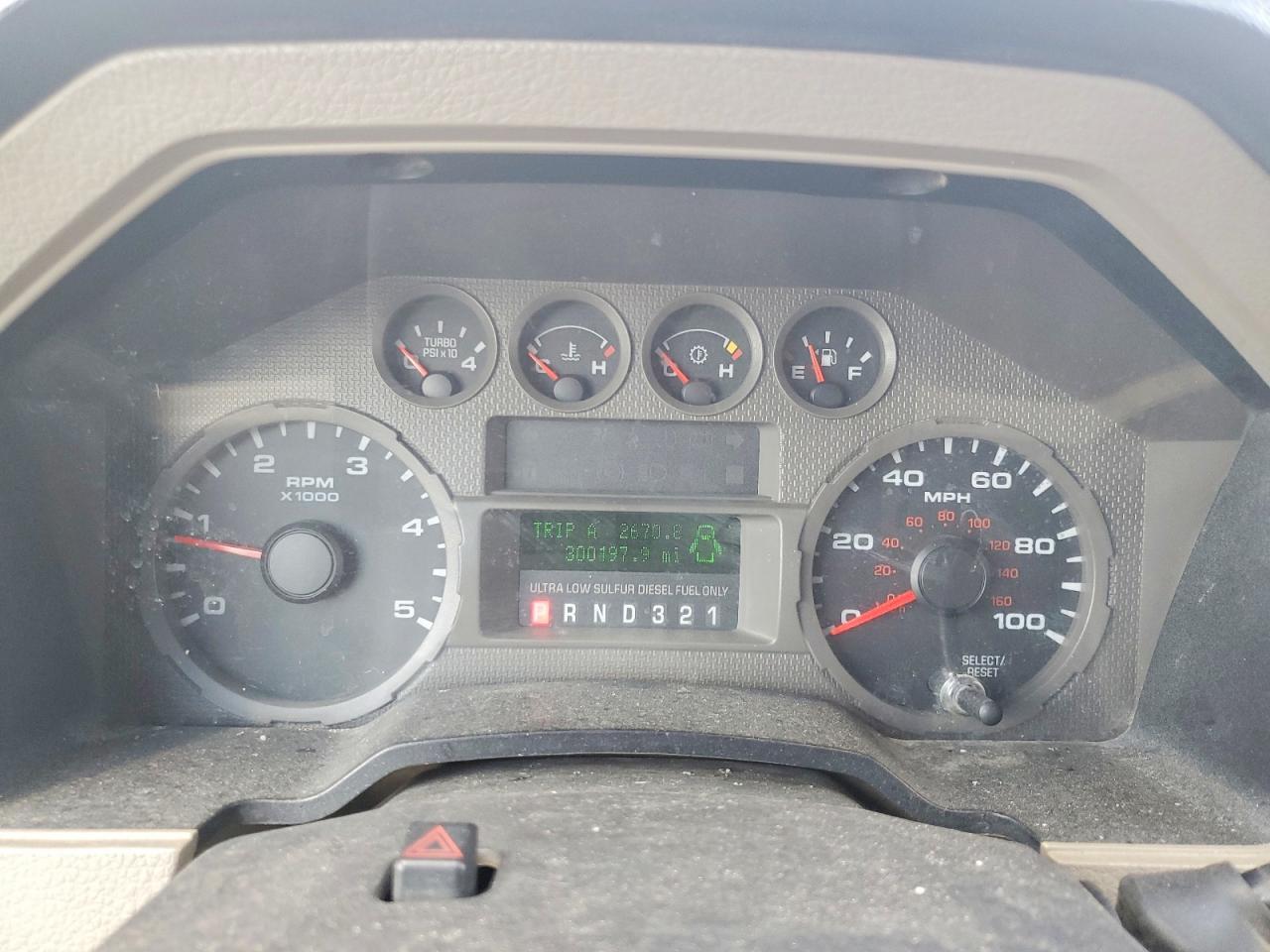 2008 Ford F250 Super Duty Flatbed Truck