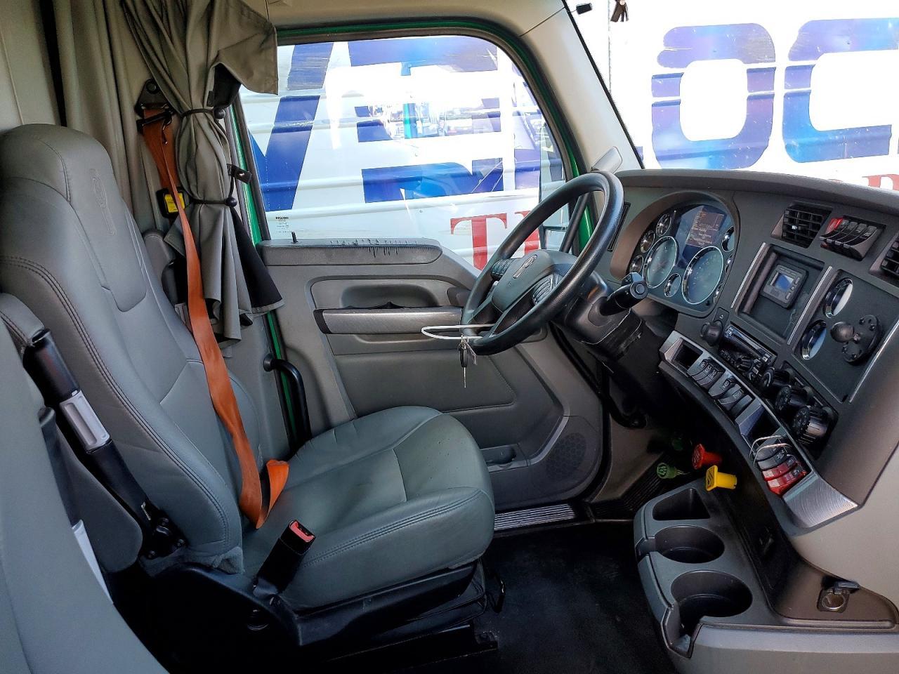 2019 Kenworth 2018 Kenworth T680 Semi Truck