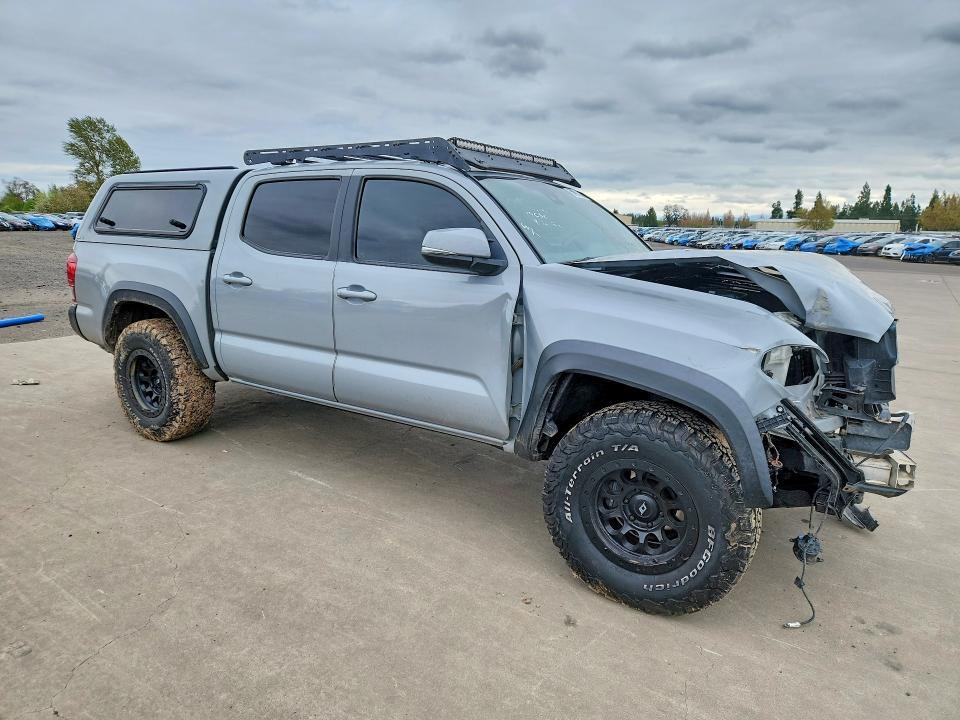 2018 Toyota Tacoma trd Off-road
