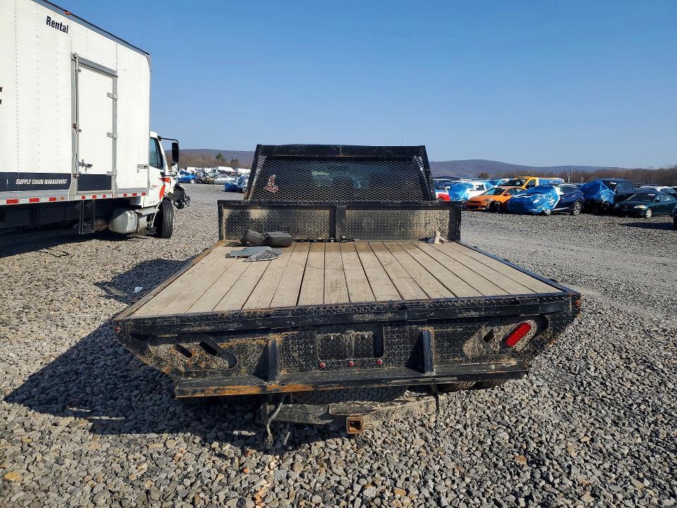 2012 Ford F350 Super Duty Flatbed Truck