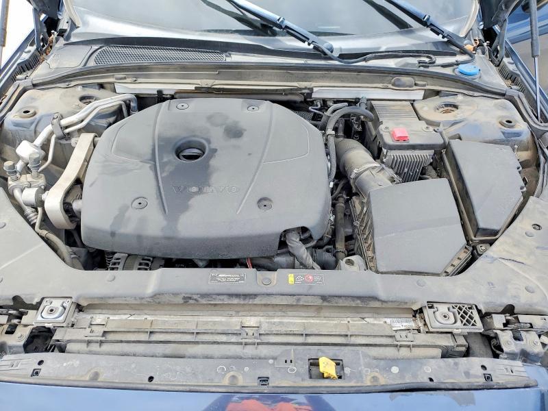 2021 Volvo S60 T5 Momentum
