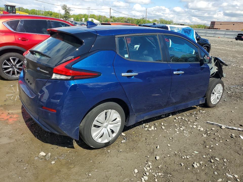 2022 Nissan Leaf s