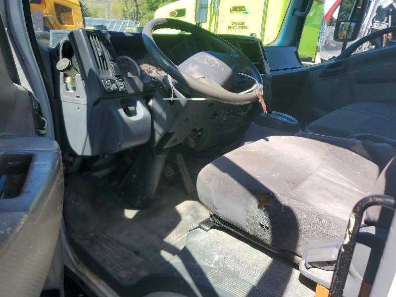 2012 Isuzu NPR HD BOX Truck