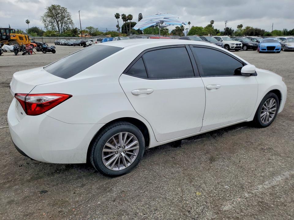 2015 Toyota Corolla le Plus