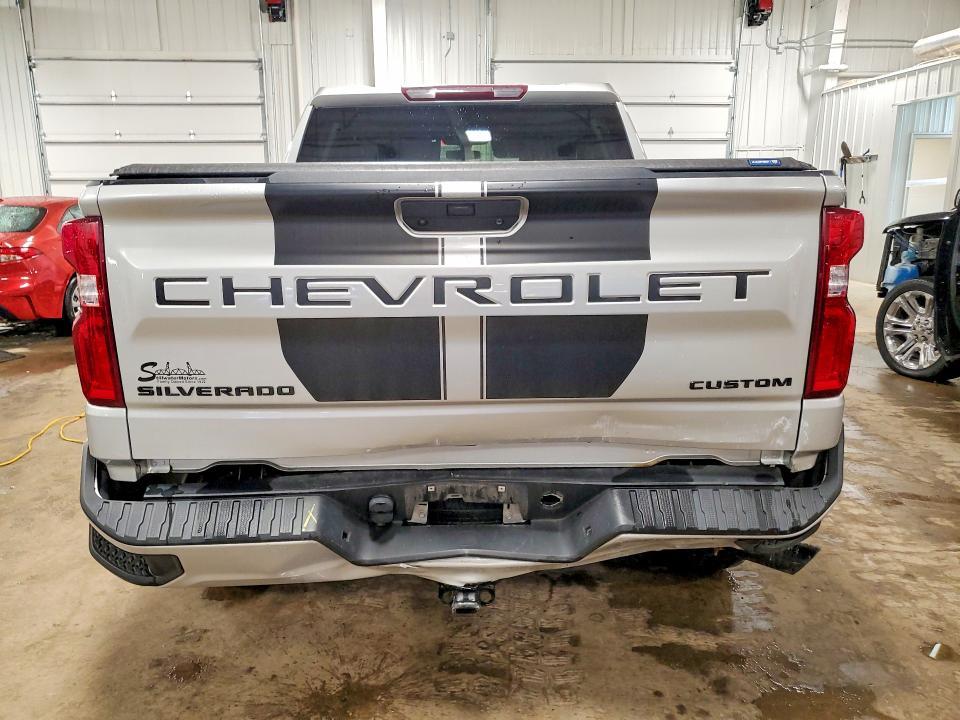 2021 Chevrolet Silverado K1500 Custom