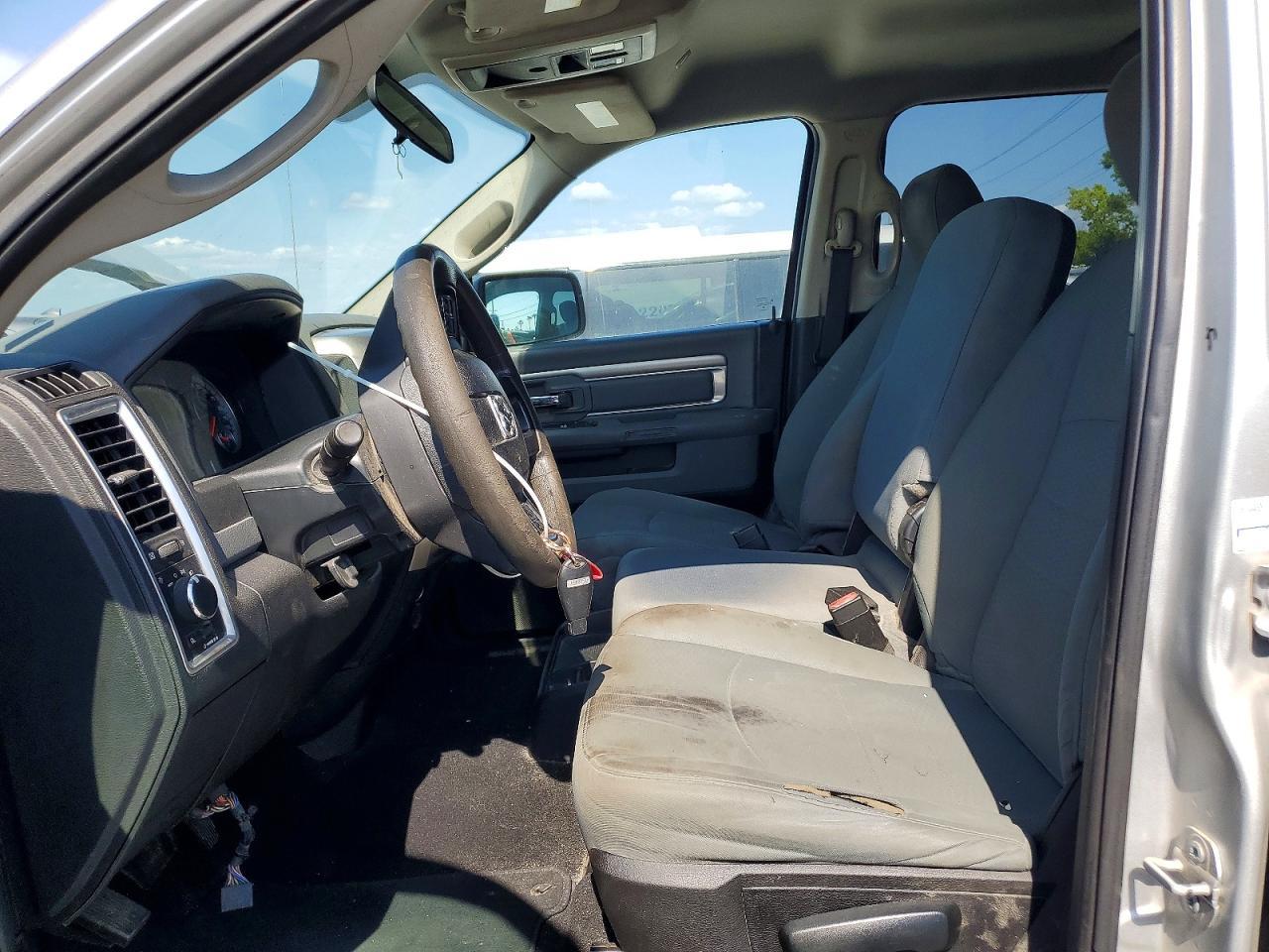 2019 Dodge RAM 1500 Classic SLT