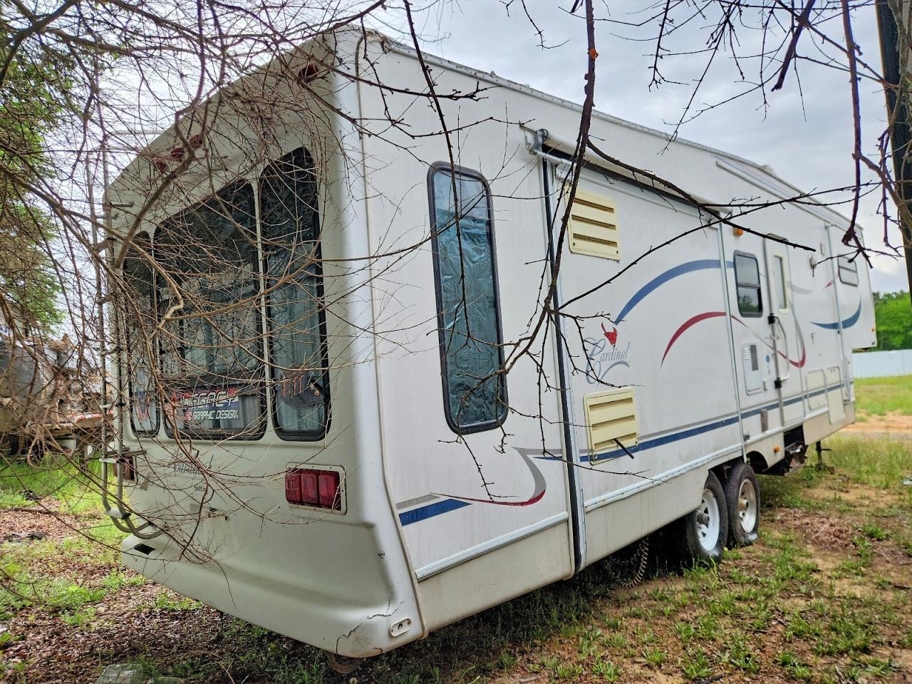 2000 Forest River Cardinal Camper
