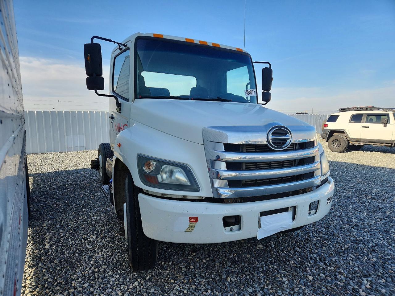 2014 Hino 258/268 Truck Cab AND Chassis