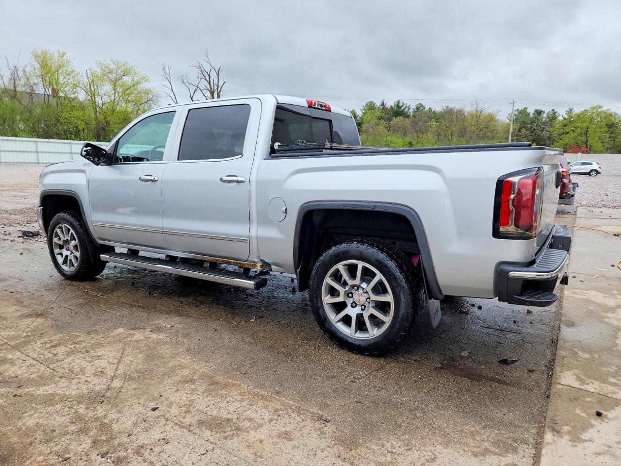 2017 GMC Sierra K1500 SLT