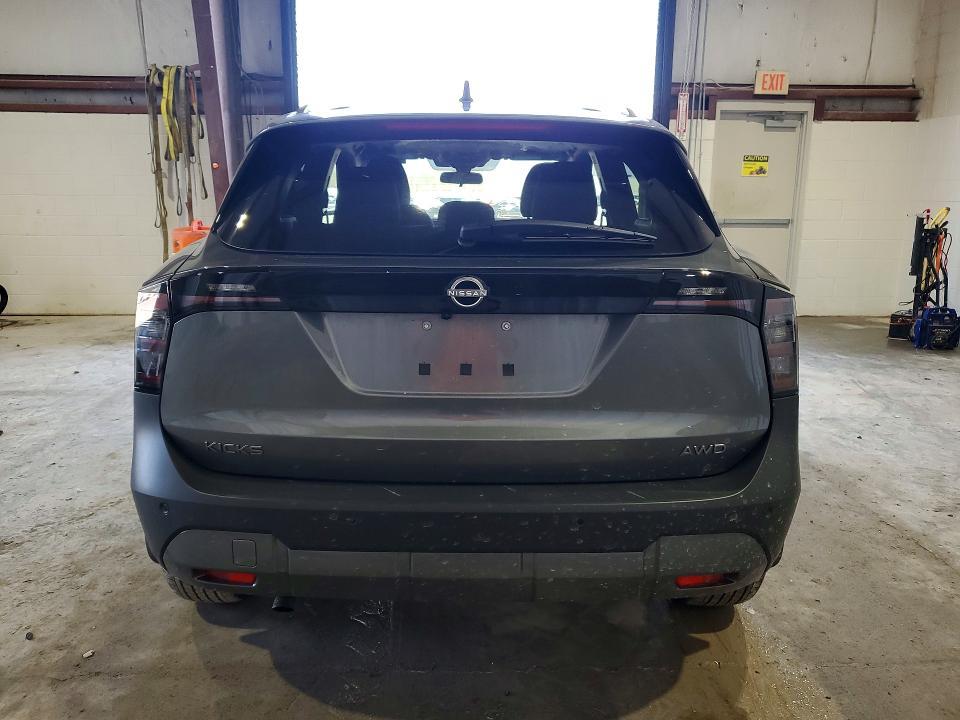 2026 Nissan Kicks sv