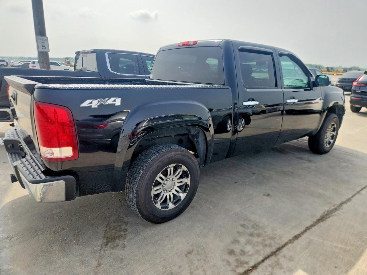 2013 GMC Sierra K1500 SLE