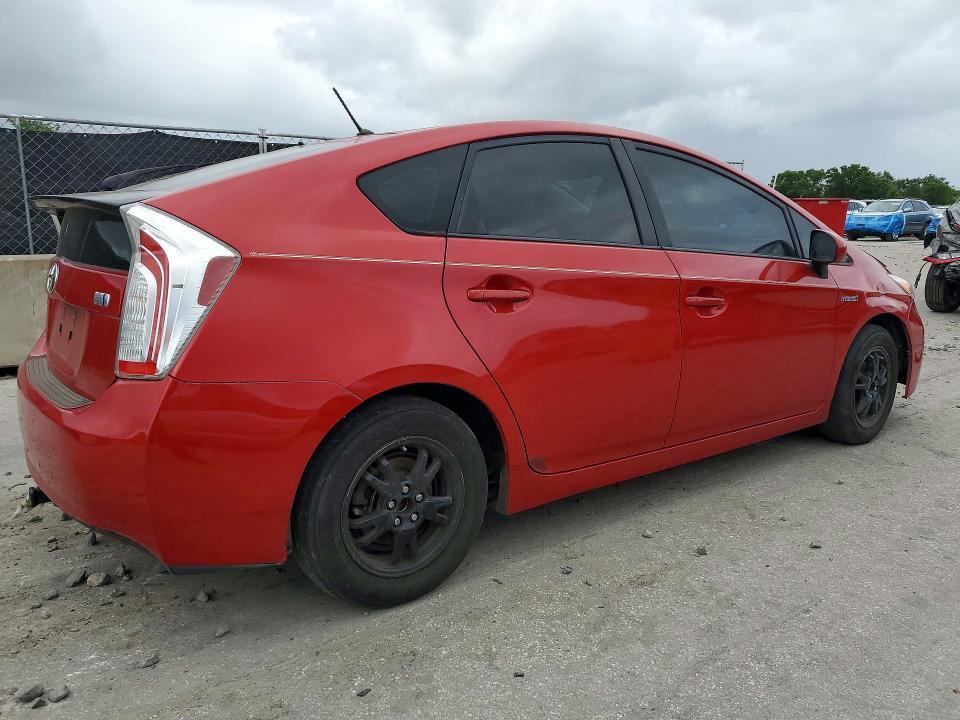 2015 Toyota Prius two