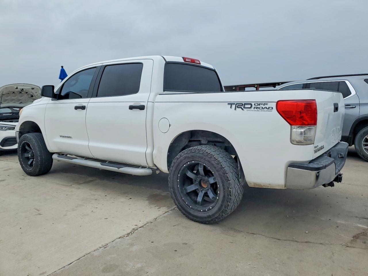 2011 Toyota Tundra Crewmax SR5