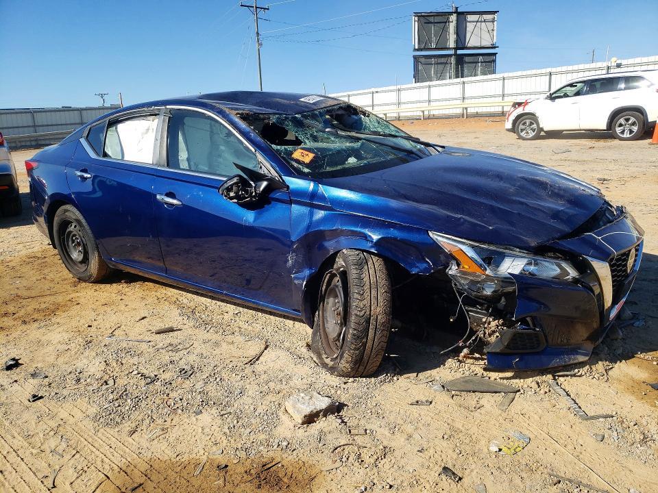 2019 Nissan Altima s