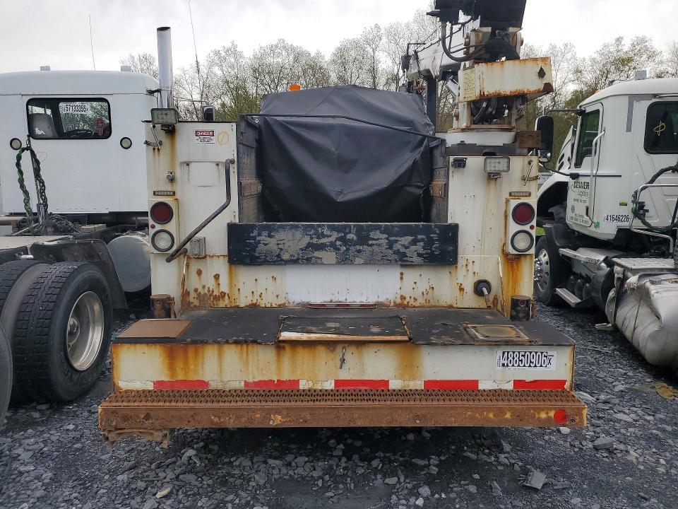 2018 Kenworth T300 Utility / Service Truck