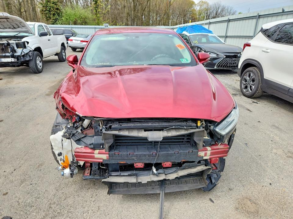 2015 Ford Fusion se