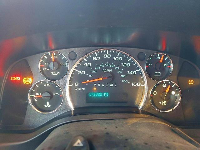 2010 Chev Express Cutaway G3500