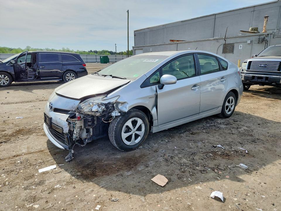 2014 Toyota Prius Three