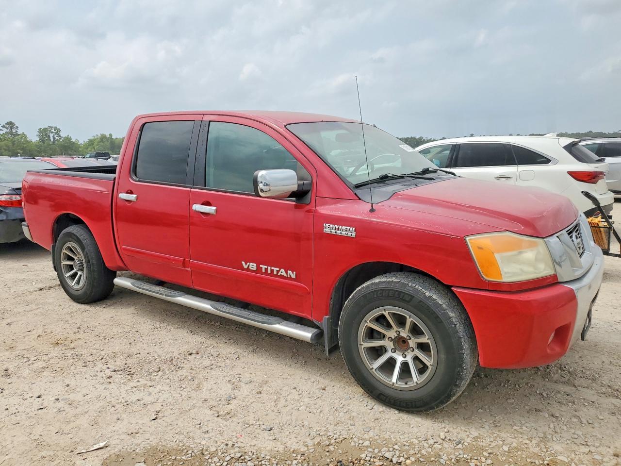 2011 Nissan Titan SV