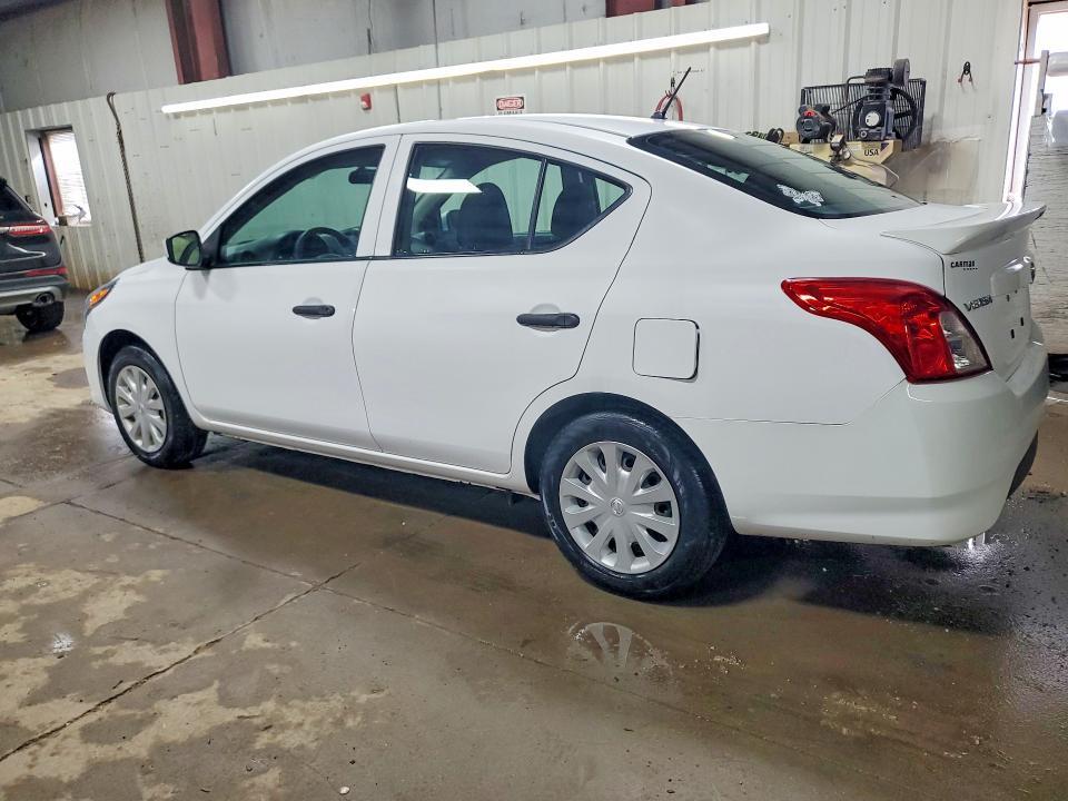 2018 Nissan Versa s Plus
