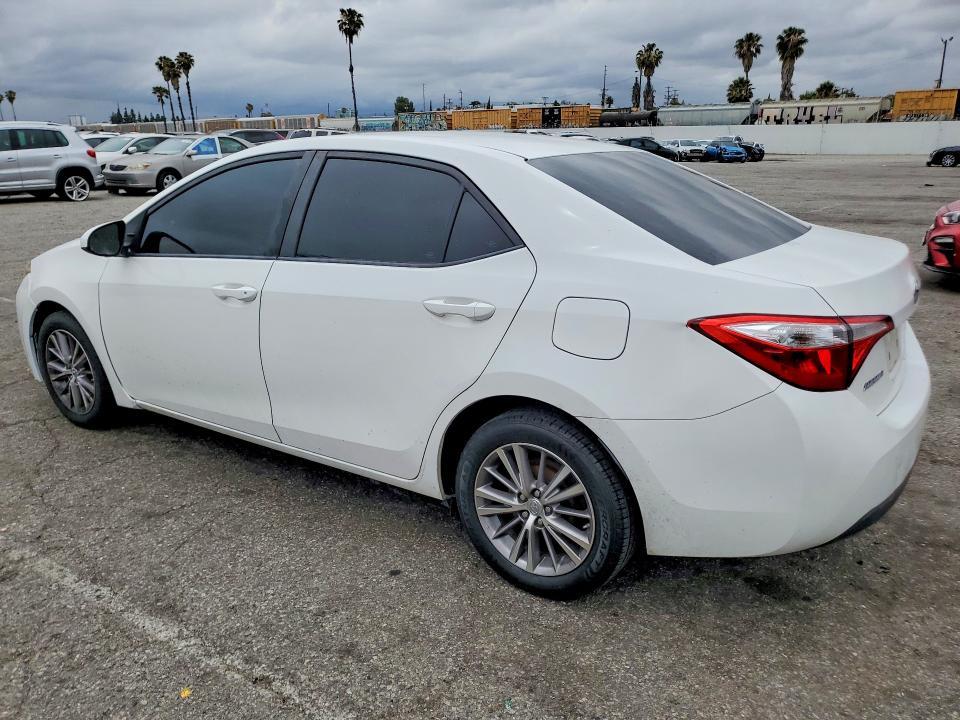 2015 Toyota Corolla le Plus