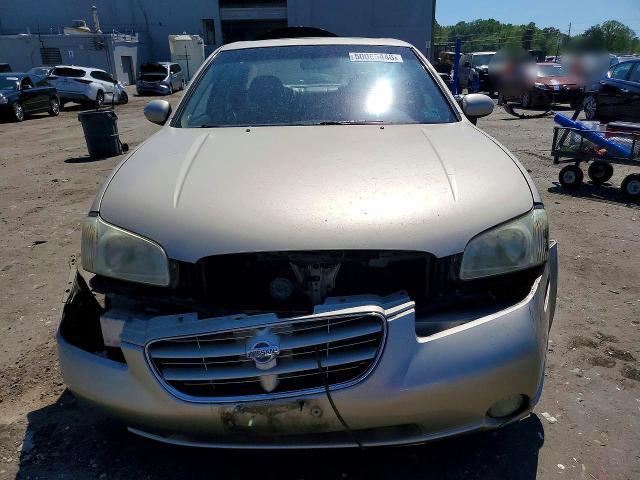 2000 Nissan Maxima gxe