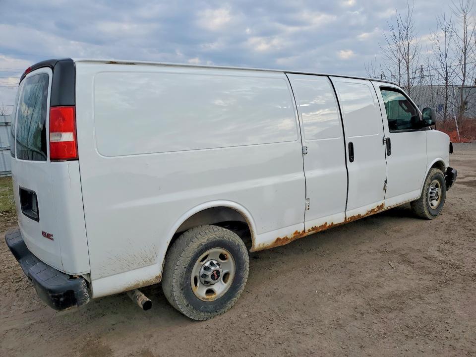 2016 GMC Savana G2500