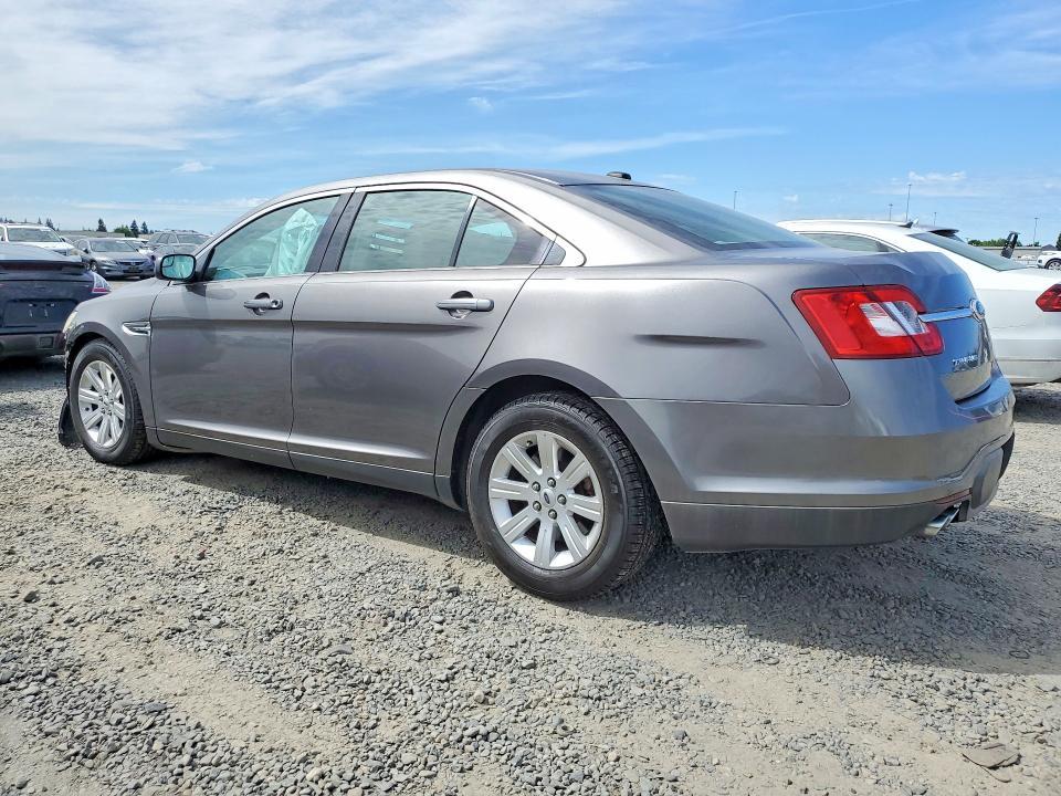2012 Ford Taurus se