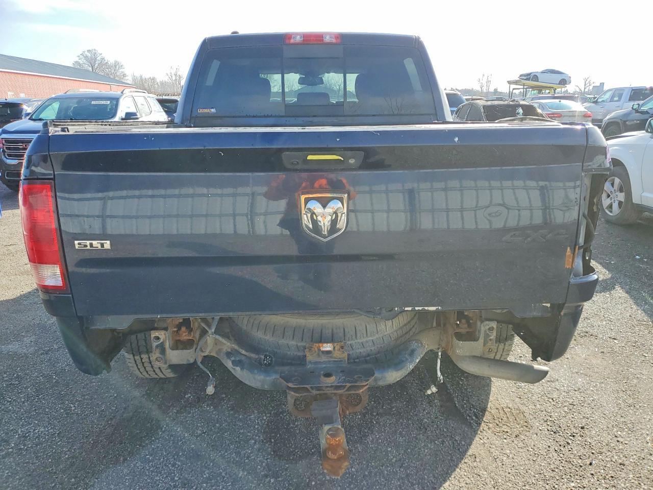 2015 Dodge RAM 1500 SLT