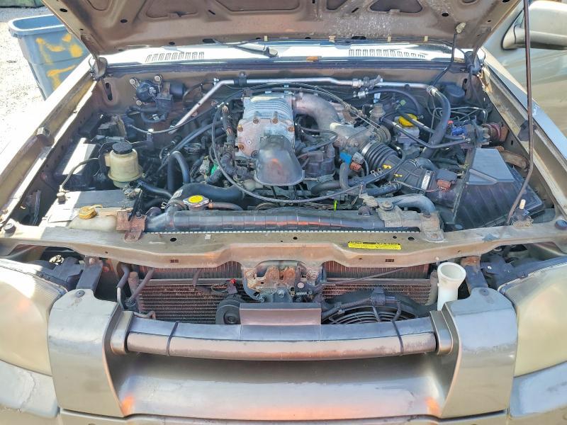 2001 Nissan Frontier sc