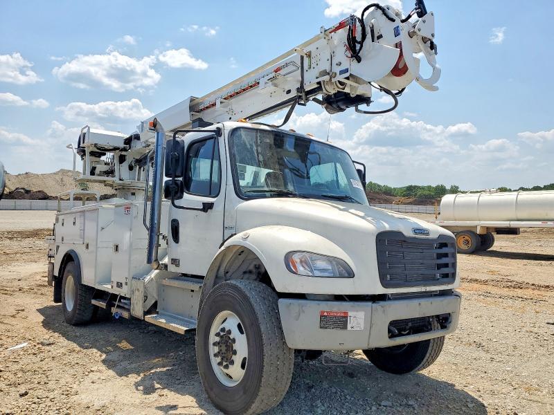 2025 Freigliner 2025 Freightliner Business Class M2 Digger Derrick