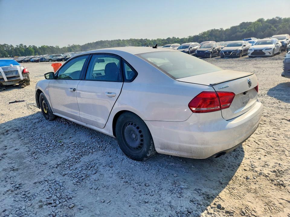 2014 Volkswagen Passat s