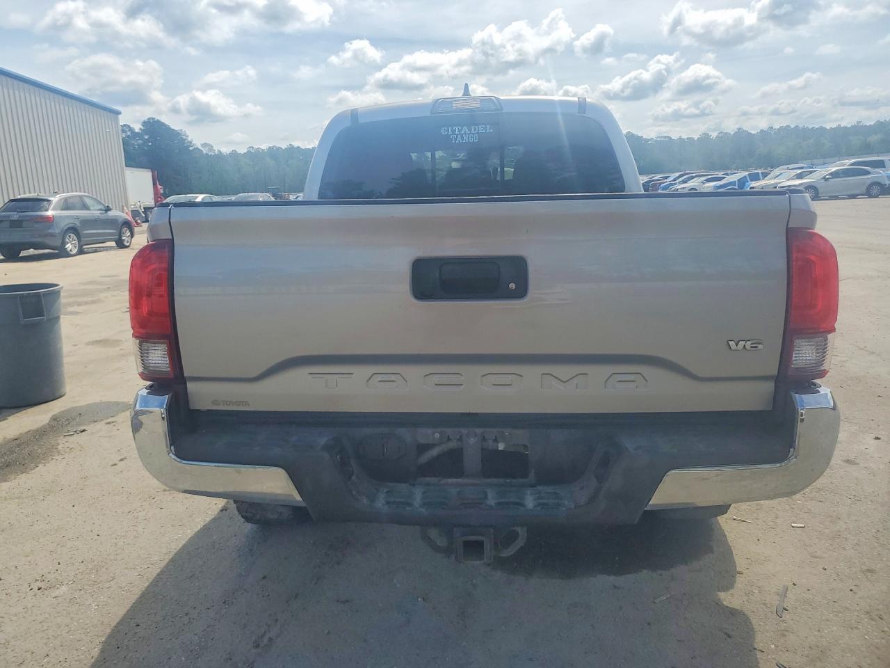 2018 Toyota Tacoma TRD OFF-Road