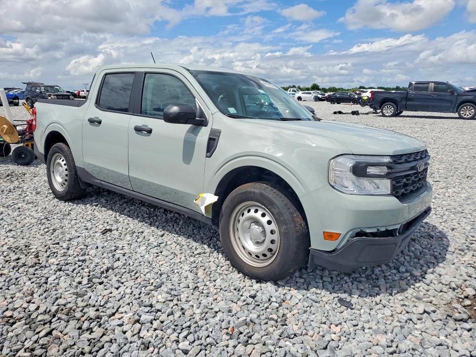 2024 Ford Maverick XL