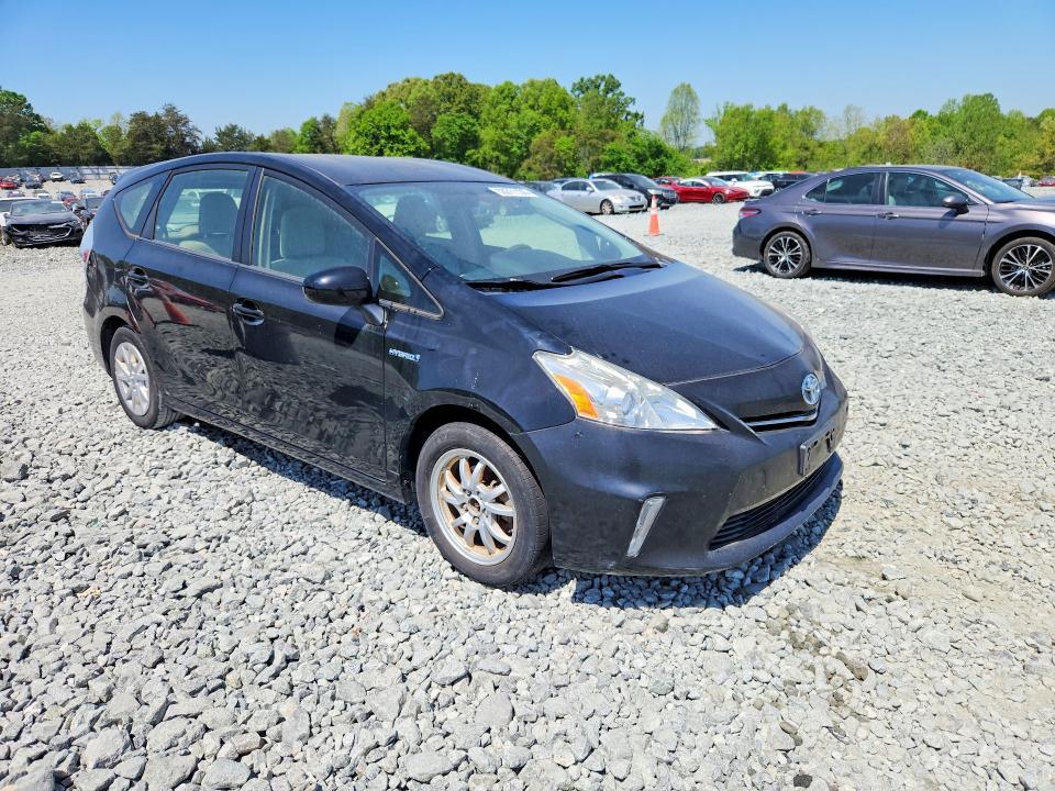 2014 Toyota Prius v Three