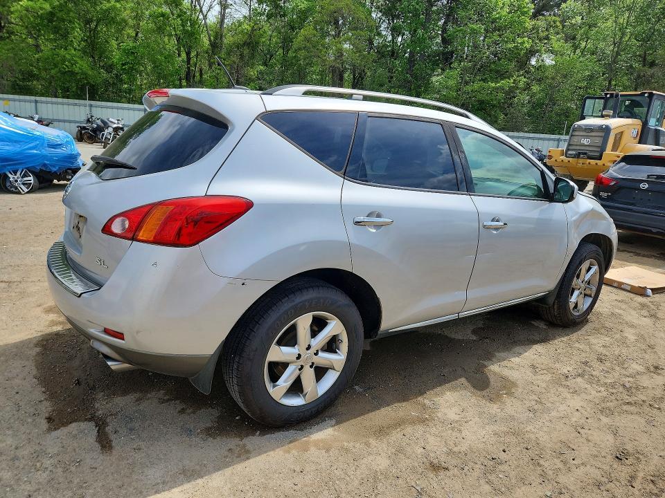 2010 Nissan Murano s