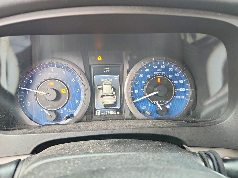 2015 Toyota Sienna xle 8-passenger