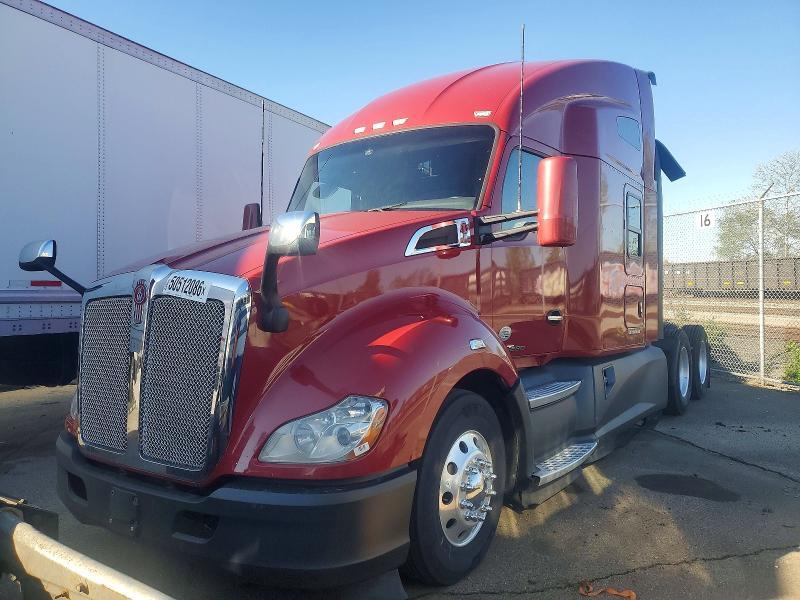 2020 Kenworth Construction T680