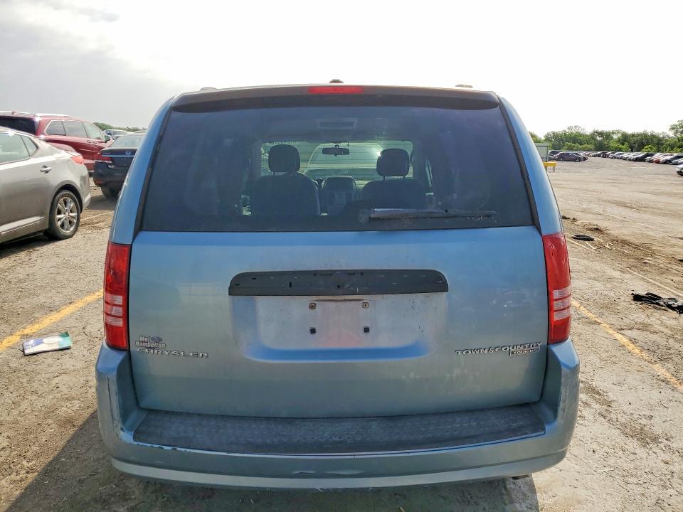 2010 Chrysler Town & Country Touring