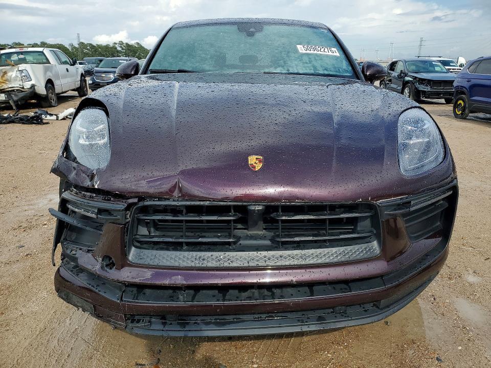 2023 Porsche Macan Base