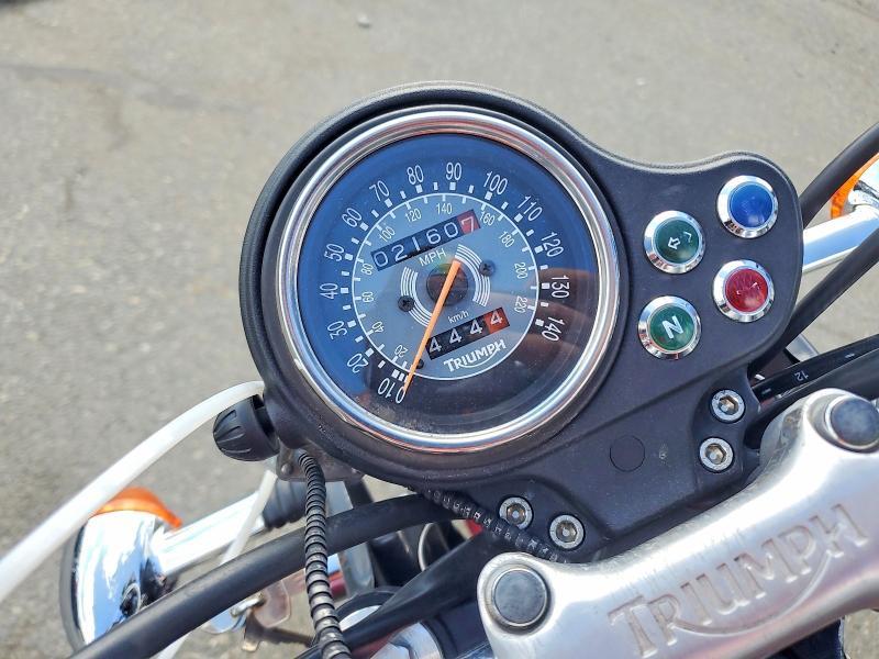 2011 Trum Bonneville