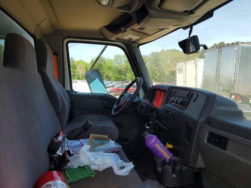 2023 International MV607 BOX Truck