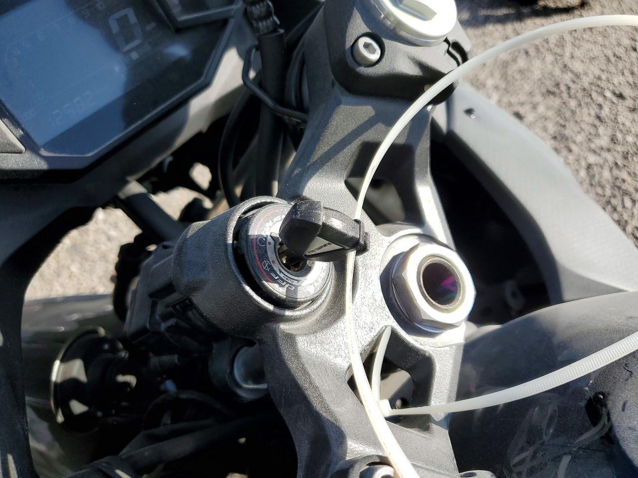 2024 Kawasaki EX500
